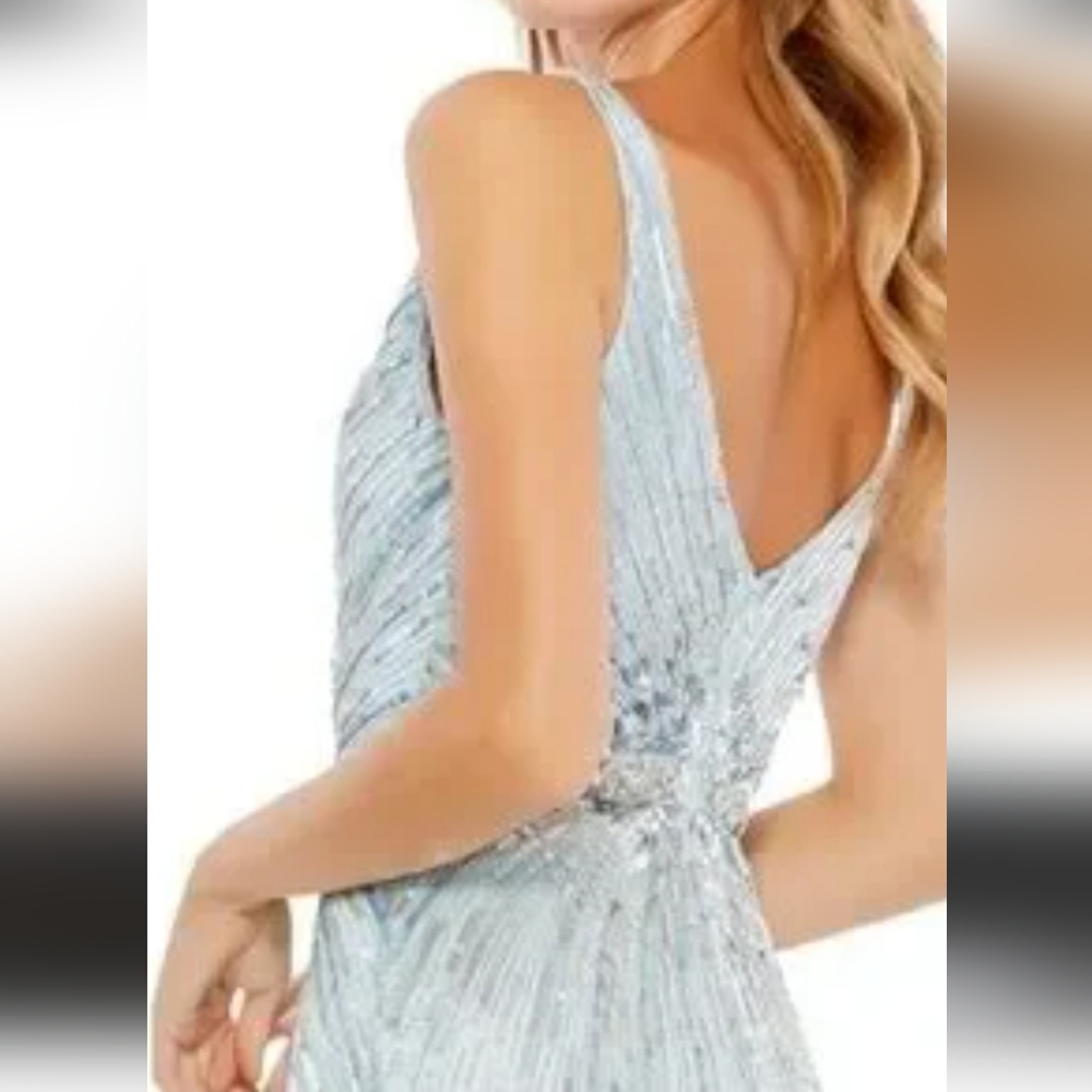 NWOT MACDUGGAL V-NECK SEQUIN POWDER BLUE GOWN SIZE;12 - Picture 3 of 9